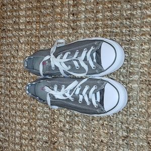 GREY CONVERSE 🤍